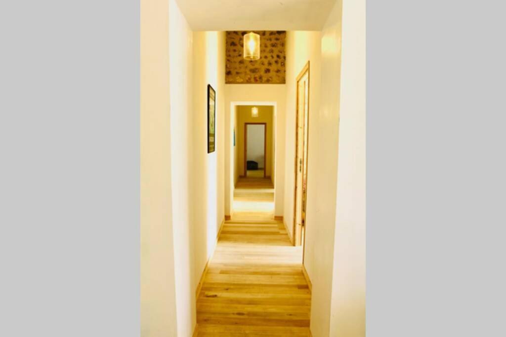 As Seen On A New Life In The Sun - Beautiful 3 Bedroom Cottage With Shared Pool Montboyer Buitenkant foto